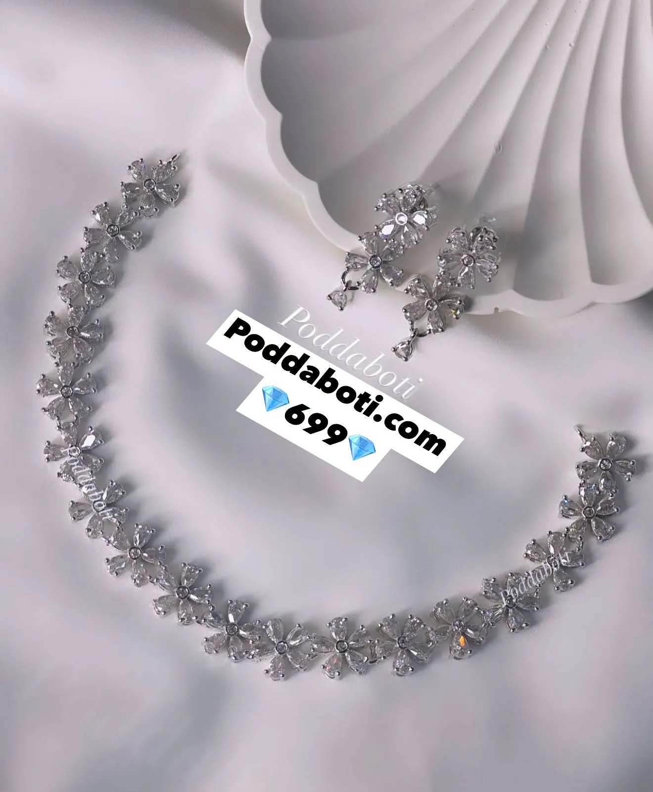 Simple Diamond Cut Necklace!