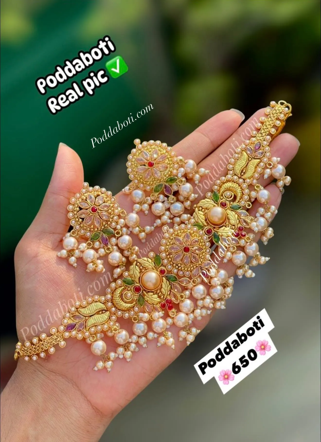 Flower Choker and Earrings!