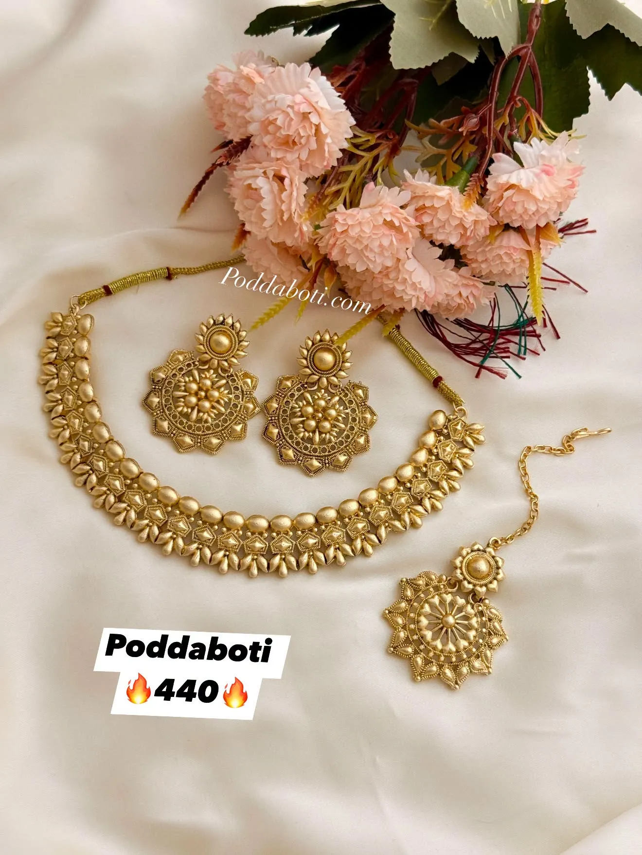 Rajwadi Necklace with Earrings and Tikli!