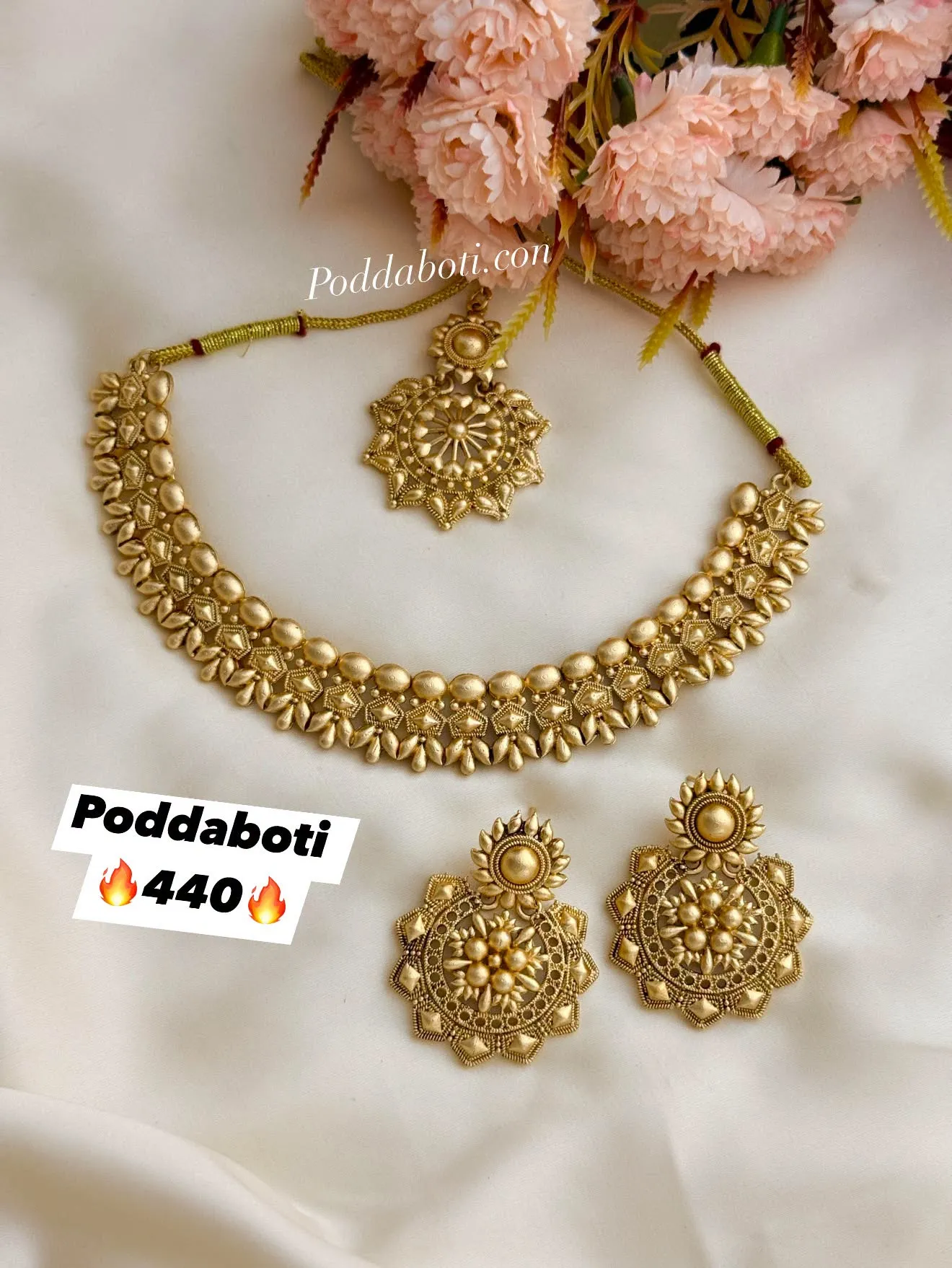 Rajwadi Necklace with Earrings and Tikli!
