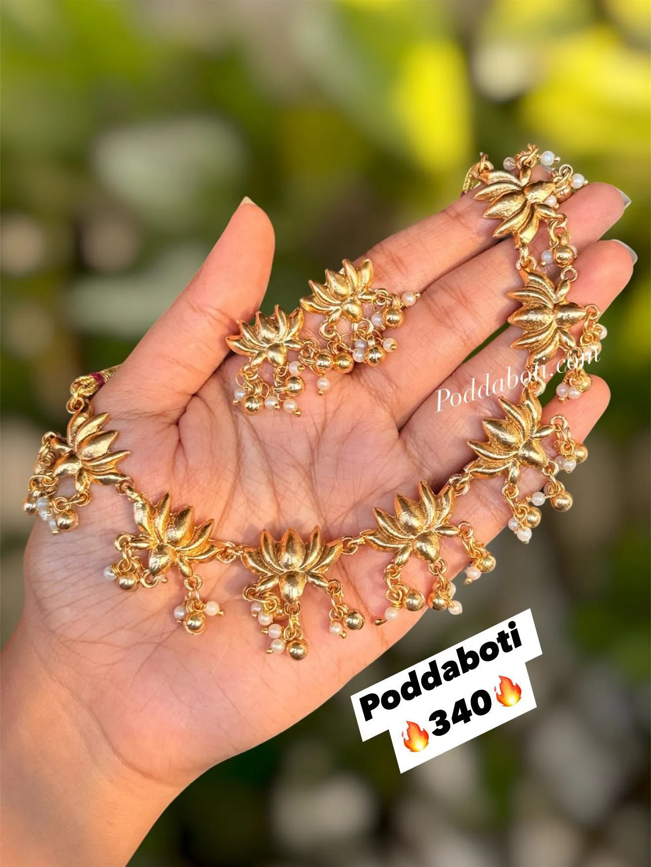 Matte Gold Necklace!