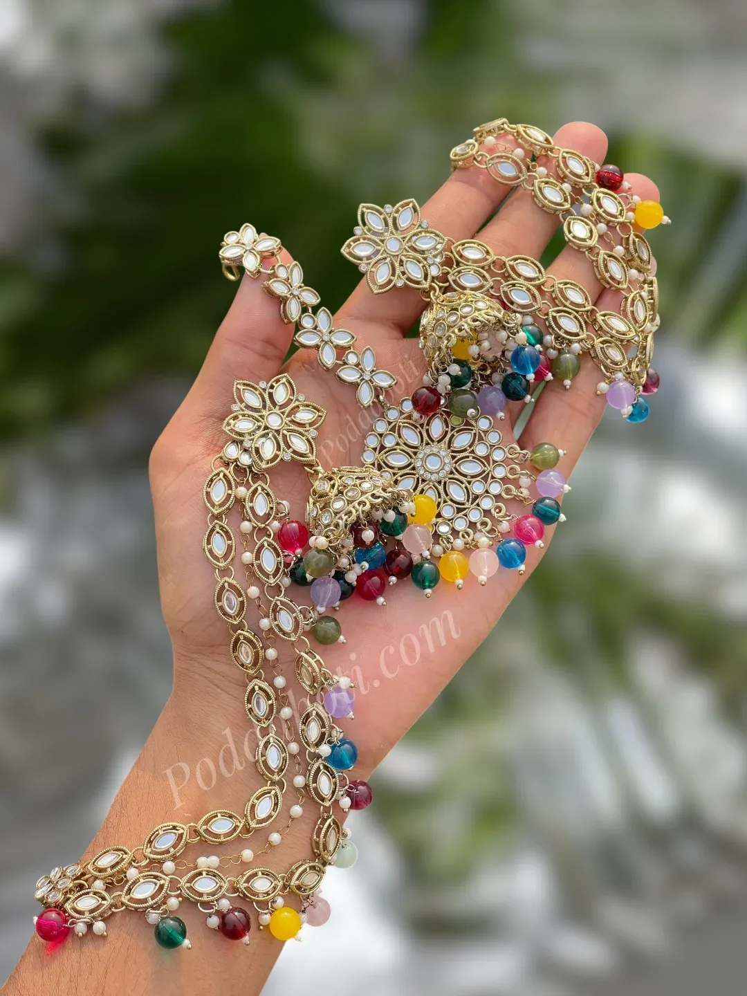 Kundan Earrings With Tana and Tikli!