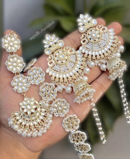 Most trendy earrings with Choker/Mathapatti and tikli