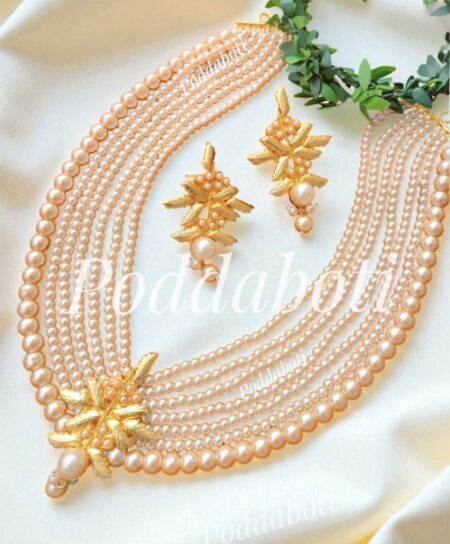 Layer pearl sitahar with earrings